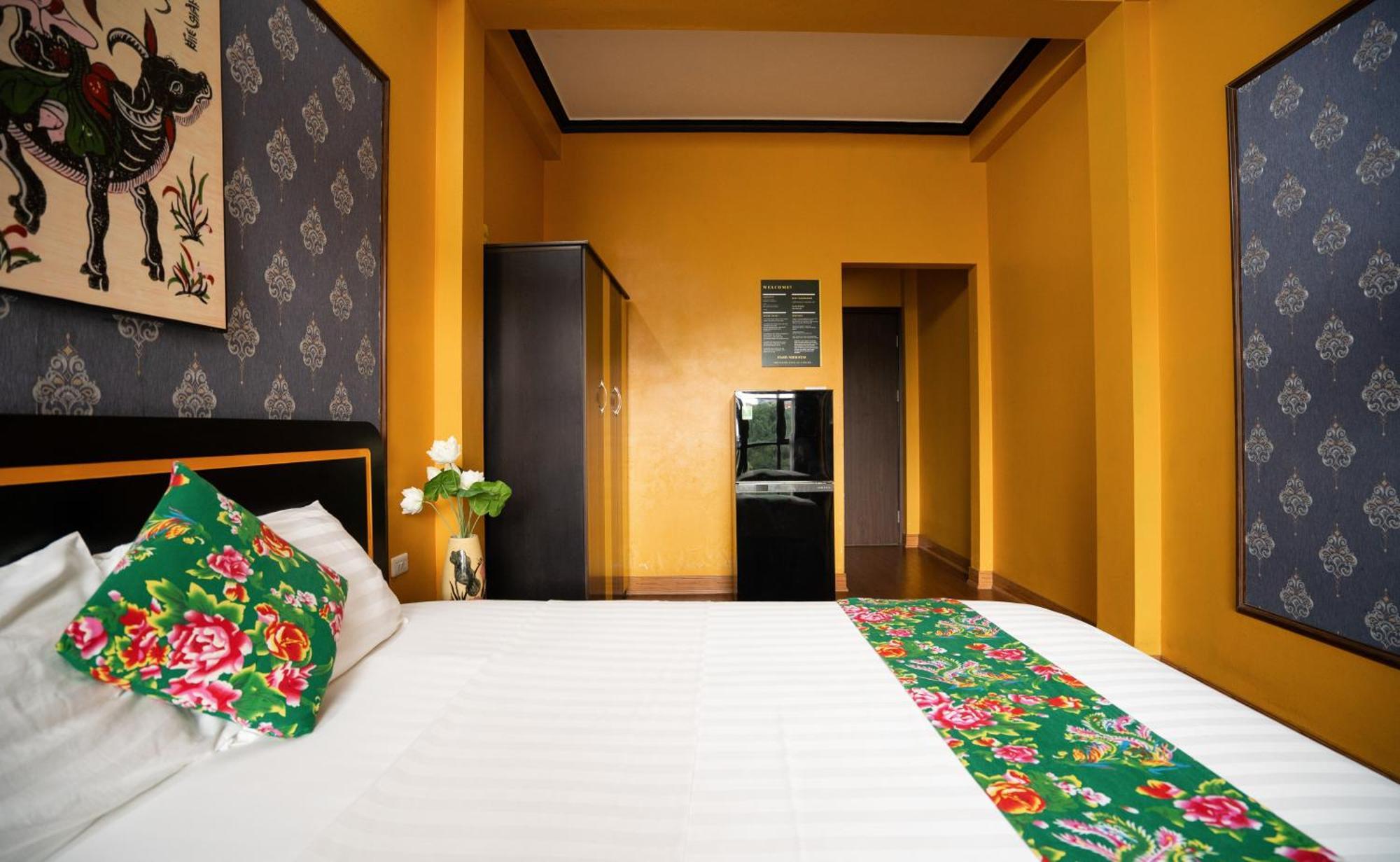 Viethouse Homestay Ha Long Exterior photo