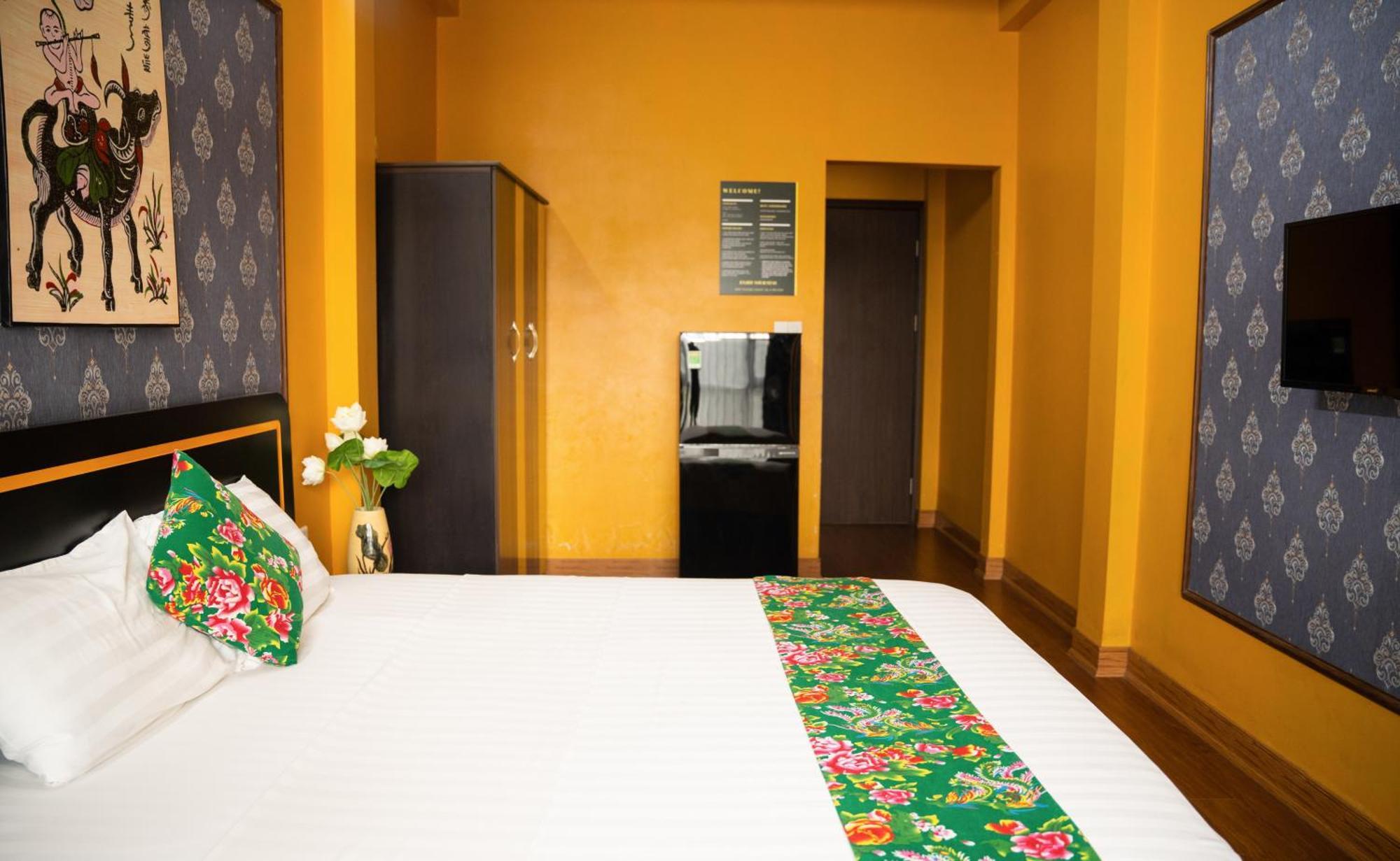 Viethouse Homestay Ha Long Exterior photo