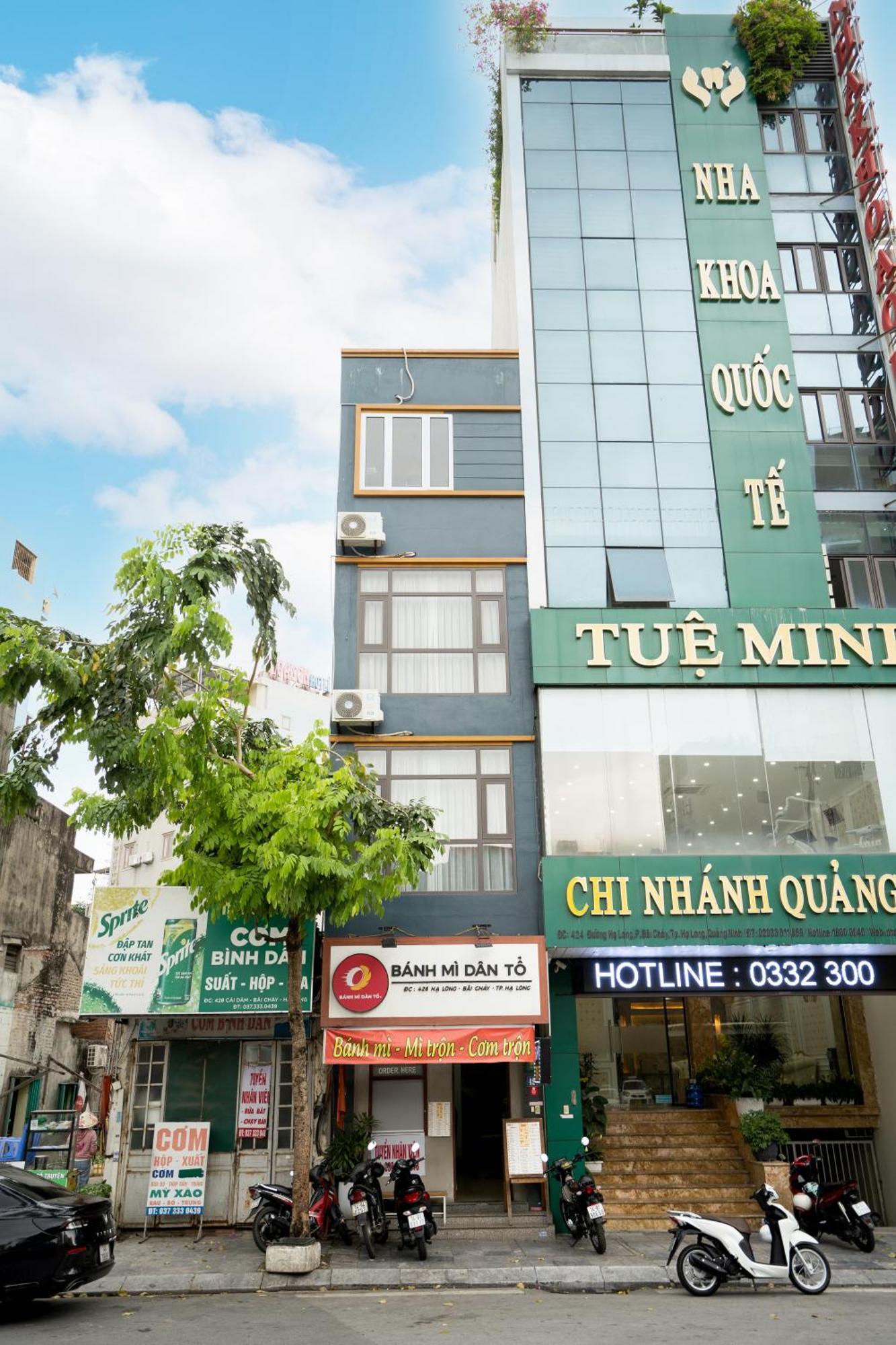 Viethouse Homestay Ha Long Exterior photo